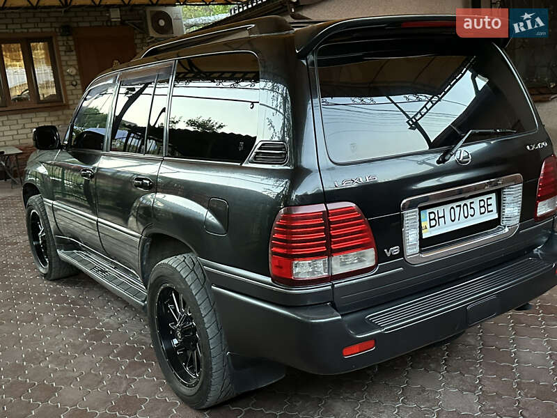 Позашляховик / Кросовер Lexus LX 2005 в Одесі