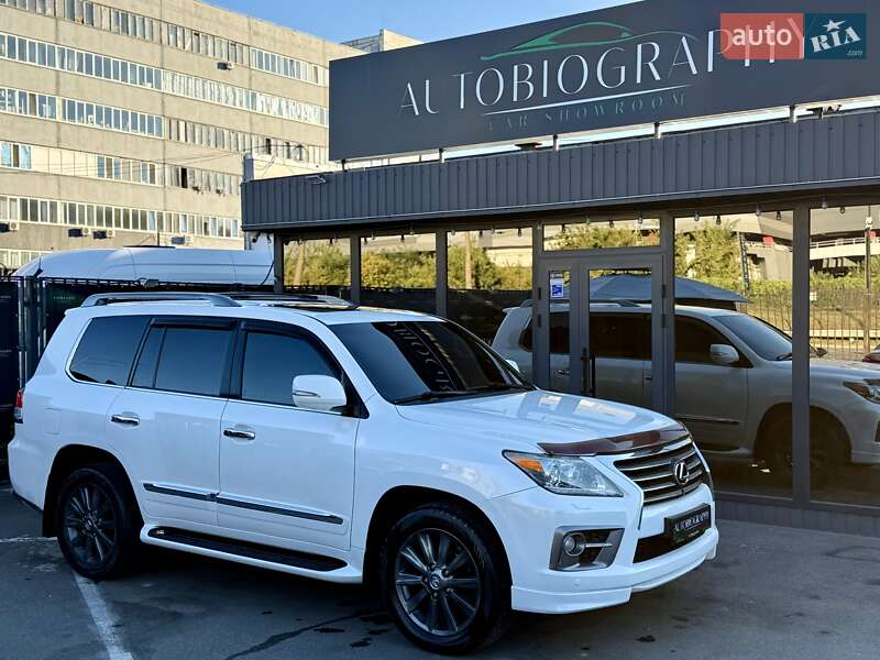 Внедорожник / Кроссовер Lexus LX 2012 в Киеве