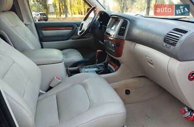 Позашляховик / Кросовер Lexus LX 2004 в 