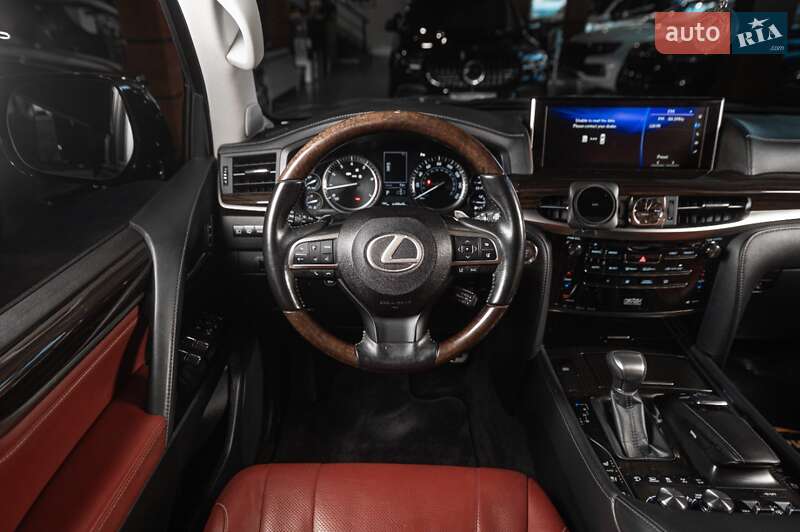Внедорожник / Кроссовер Lexus LX 2016 в Одессе фото 32 Внедорожник / Кроссовер Lexus LX 2016 в Одессе
