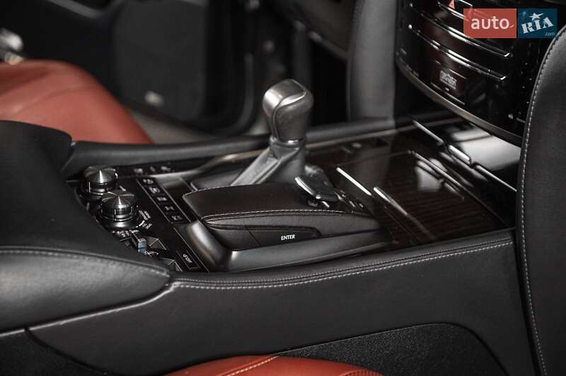 Внедорожник / Кроссовер Lexus LX 2016 в Одессе фото 55 Внедорожник / Кроссовер Lexus LX 2016 в Одессе