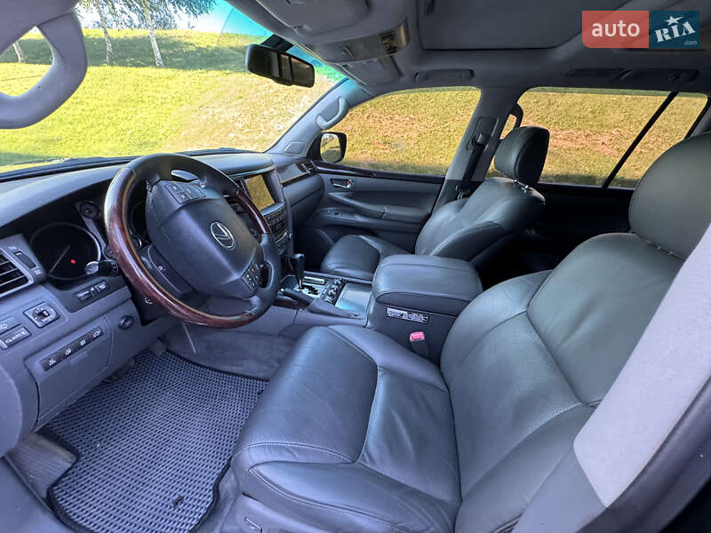 Внедорожник / Кроссовер Lexus LX 2010 в Киеве фото 17 Внедорожник / Кроссовер Lexus LX 2010 в Киеве