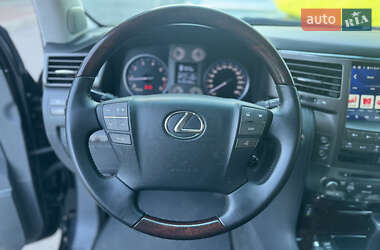 Внедорожник / Кроссовер Lexus LX 2010 в 