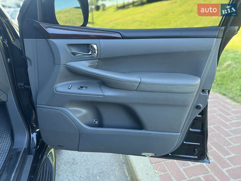 Внедорожник / Кроссовер Lexus LX 2010 в Киеве фото 39 Внедорожник / Кроссовер Lexus LX 2010 в Киеве