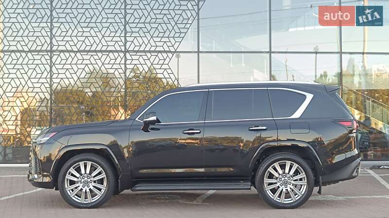 Внедорожник / Кроссовер Lexus LX 2023 в Киеве