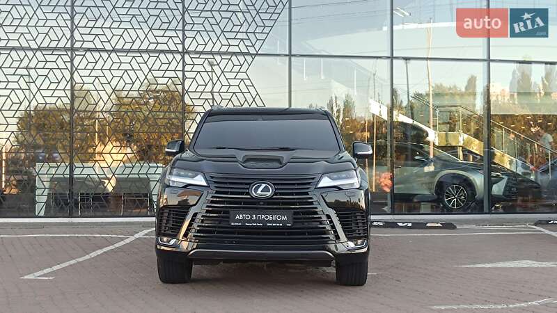 Внедорожник / Кроссовер Lexus LX 2023 в Киеве