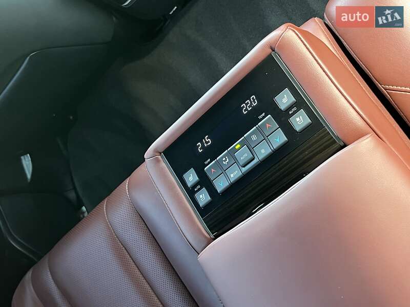 Внедорожник / Кроссовер Lexus LX 2019 в Киеве фото 11 Внедорожник / Кроссовер Lexus LX 2019 в Киеве