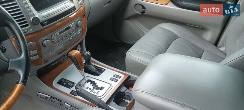 Позашляховик / Кросовер Lexus LX 2006 в Києві фото 19 Позашляховик / Кросовер Lexus LX 2006 в Києві