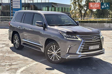 Внедорожник / Кроссовер Lexus LX 2017 в 