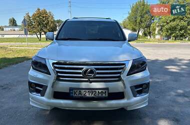 Позашляховик / Кросовер Lexus LX 2010 в 