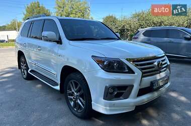 Позашляховик / Кросовер Lexus LX 2010 в 