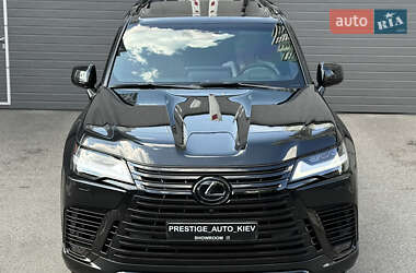 Позашляховик / Кросовер Lexus LX 2022 в 