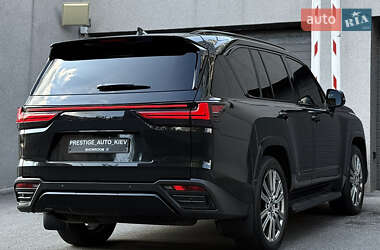 Позашляховик / Кросовер Lexus LX 2022 в 