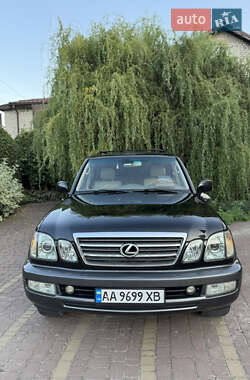 Внедорожник / Кроссовер Lexus LX 2004 в 