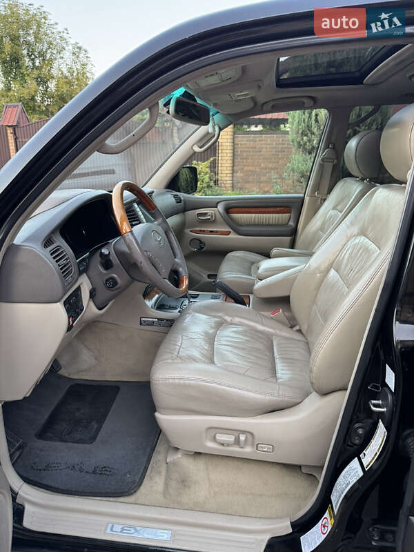 Позашляховик / Кросовер Lexus LX 2004 в Києві