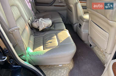 Позашляховик / Кросовер Lexus LX 2006 в 