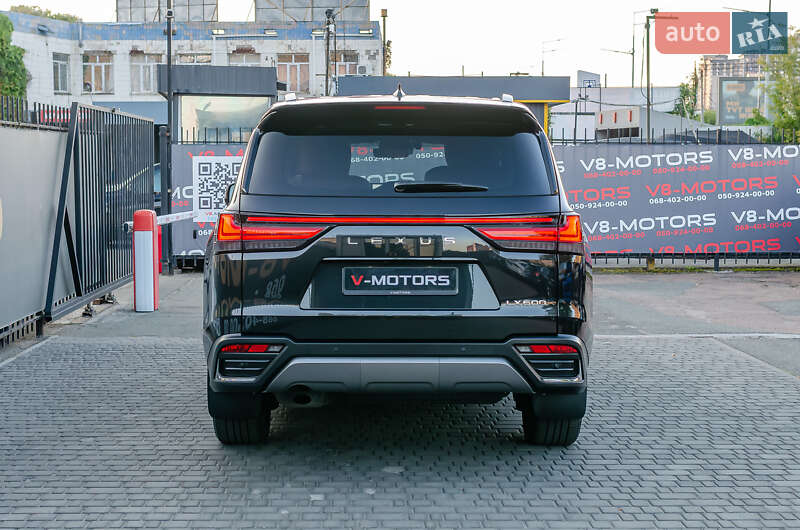 Внедорожник / Кроссовер Lexus LX 2023 в Киеве