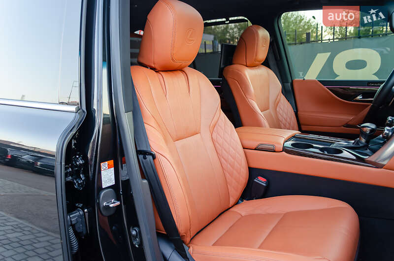 Внедорожник / Кроссовер Lexus LX 2023 в Киеве