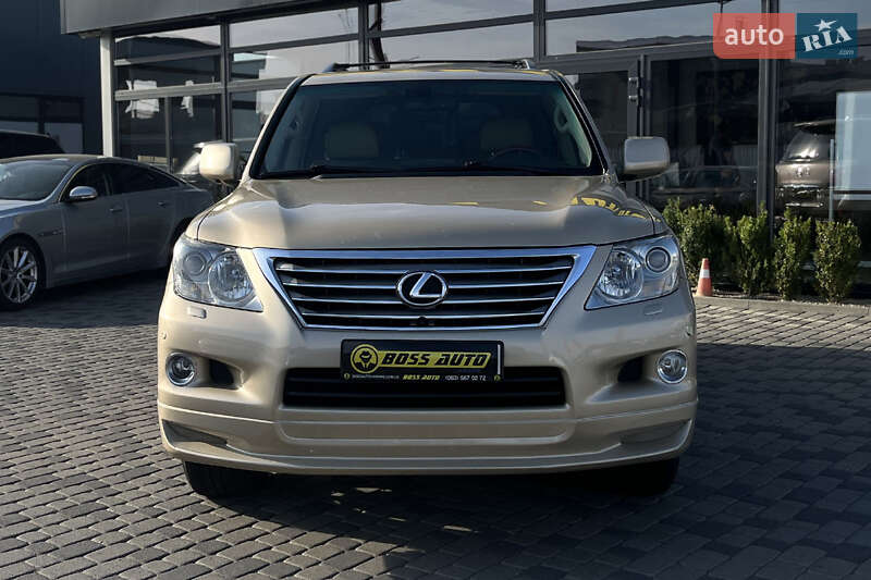 Позашляховик / Кросовер Lexus LX 2008 в Мукачевому