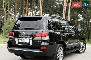 Позашляховик / Кросовер Lexus LX 2012 в 