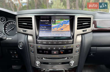 Позашляховик / Кросовер Lexus LX 2012 в 
