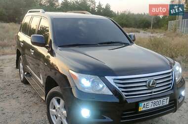 Внедорожник / Кроссовер Lexus LX 2008 в 