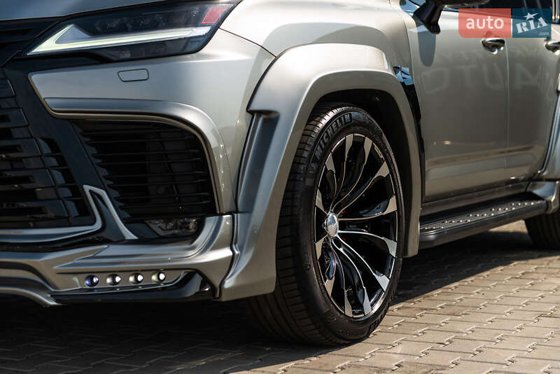 Позашляховик / Кросовер Lexus LX 2022 в Мукачевому