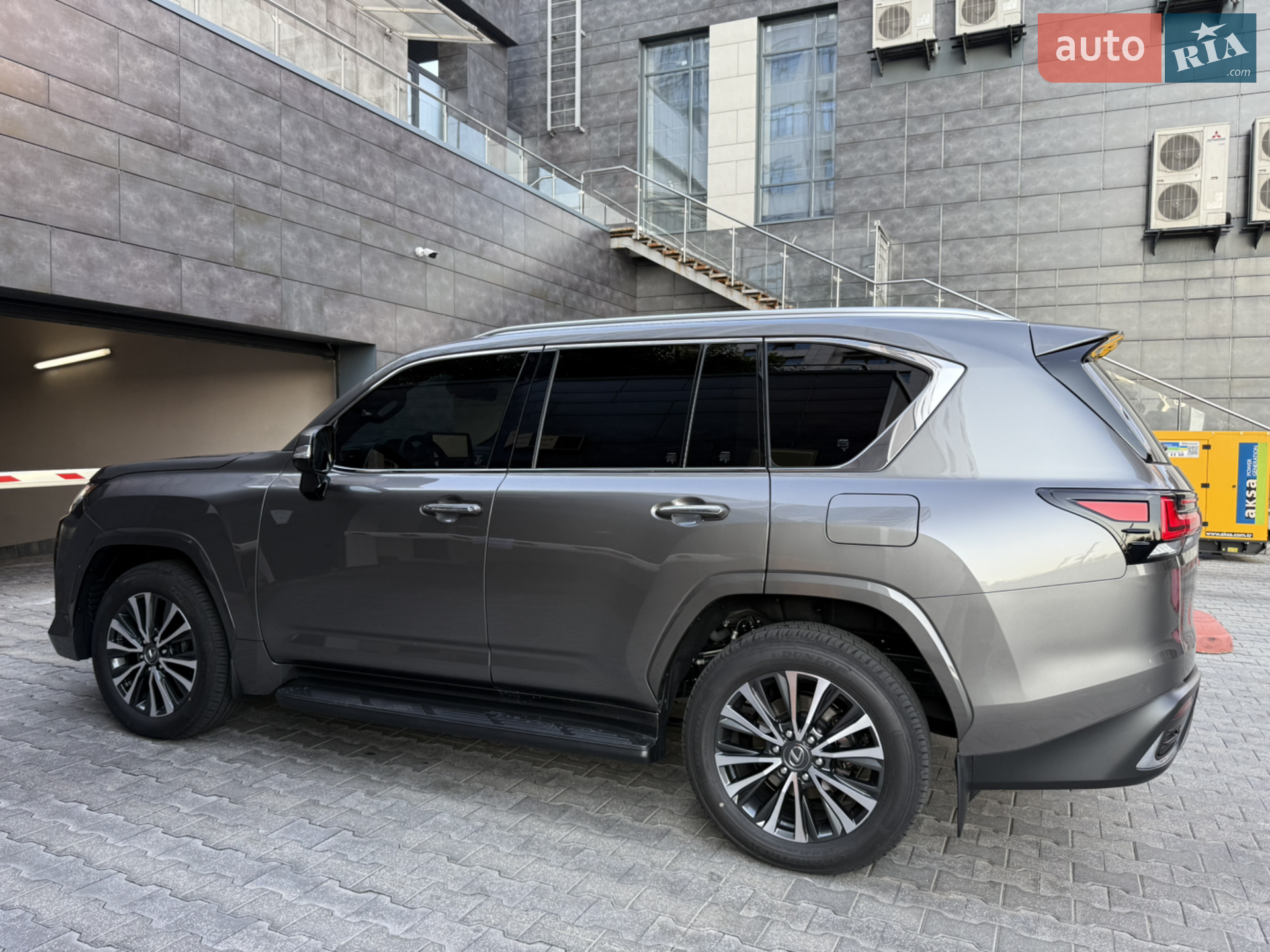 2025 Lexus LX - мініатюра 27