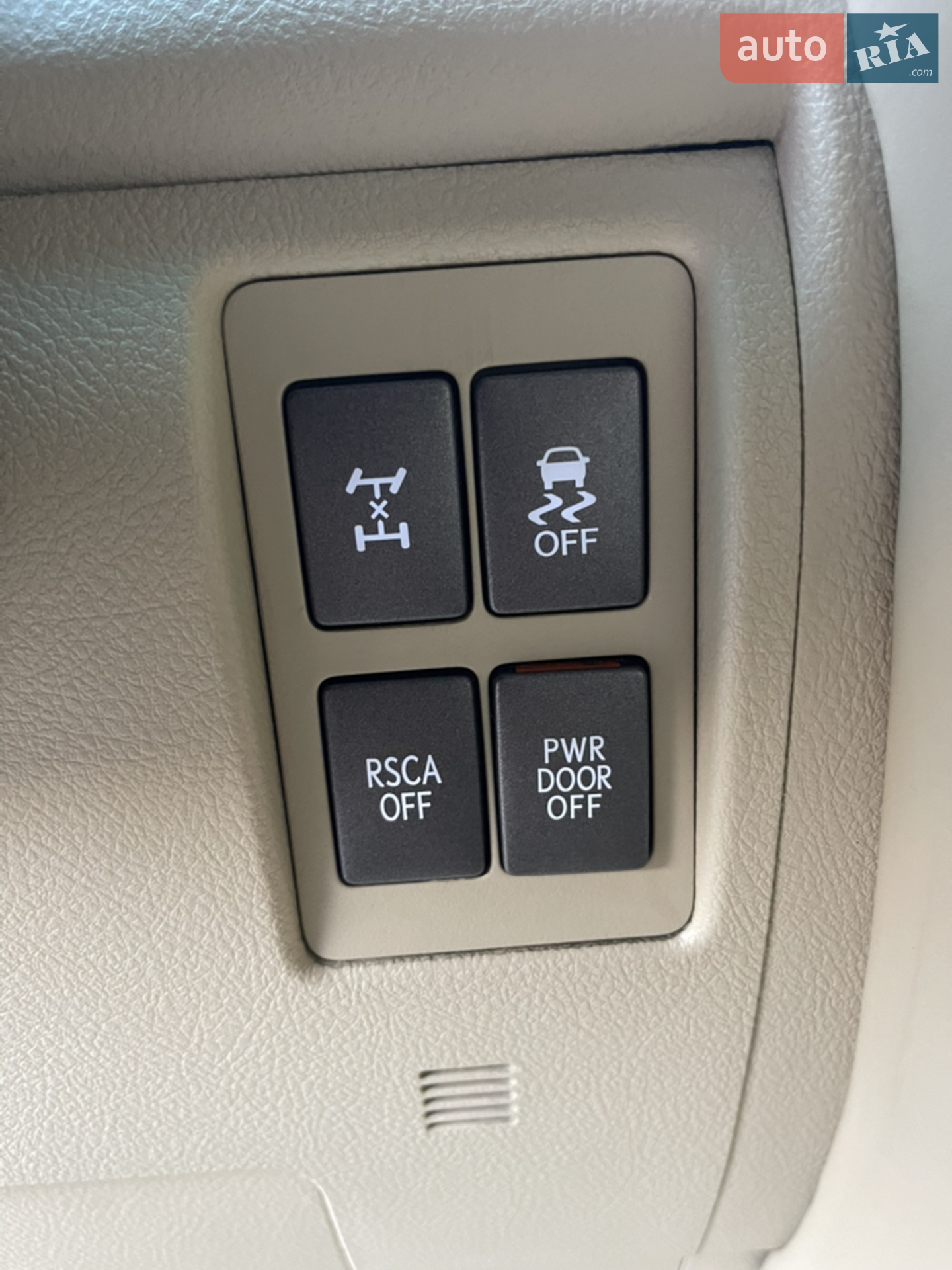2011 Lexus LX - мініатюра 23