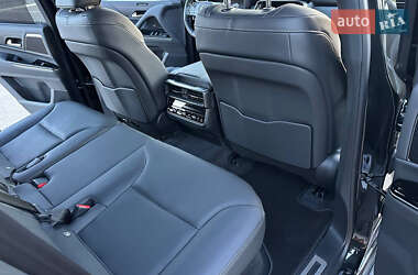 Позашляховик / Кросовер Lexus LX 2025 в 