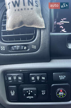 Позашляховик / Кросовер Lexus LX 2007 в 