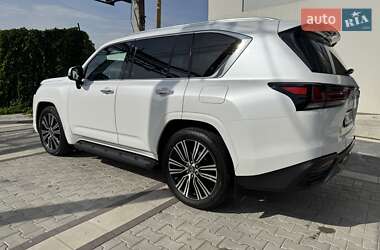 Внедорожник / Кроссовер Lexus LX 2022 в 
