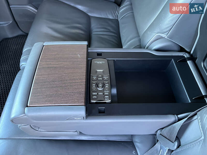 Внедорожник / Кроссовер Lexus LX 2008 в Ровно
