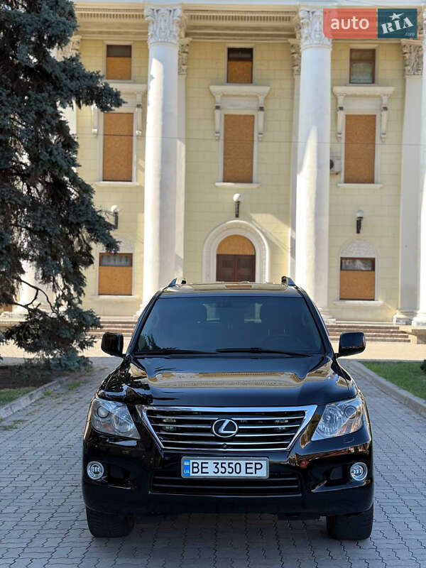 Внедорожник / Кроссовер Lexus LX 2008 в Днепре