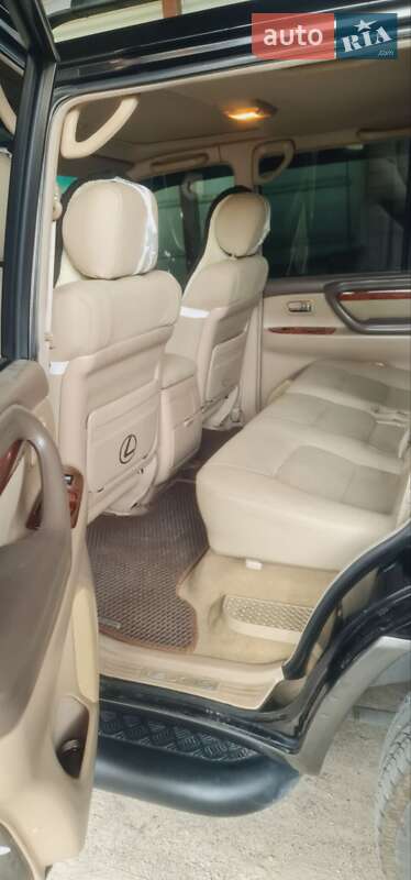 Внедорожник / Кроссовер Lexus LX 2002 в Запорожье