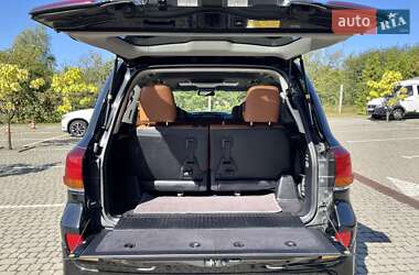 Внедорожник / Кроссовер Lexus LX 2011 в 