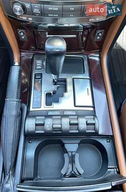 Внедорожник / Кроссовер Lexus LX 2011 в 