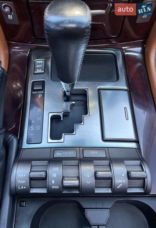 Внедорожник / Кроссовер Lexus LX 2011 в Львове фото 68 Внедорожник / Кроссовер Lexus LX 2011 в Львове