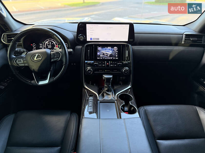 Позашляховик / Кросовер Lexus LX 2022 в Києві