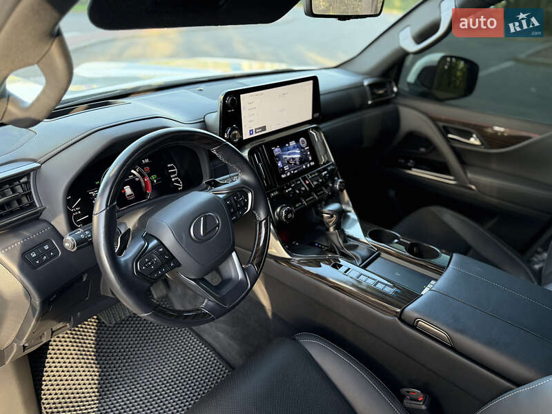 Позашляховик / Кросовер Lexus LX 2022 в Києві