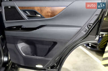 Внедорожник / Кроссовер Lexus LX 2022 в 