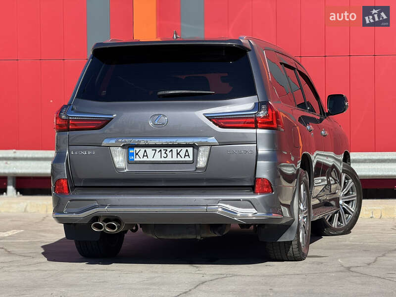 Внедорожник / Кроссовер Lexus LX 2016 в Киеве