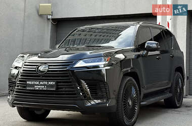 Позашляховик / Кросовер Lexus LX 2022 в 