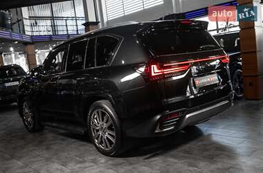 Позашляховик / Кросовер Lexus LX 2021 в 