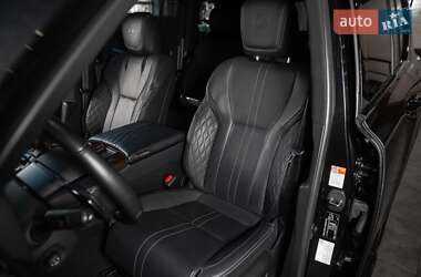 Позашляховик / Кросовер Lexus LX 2021 в 