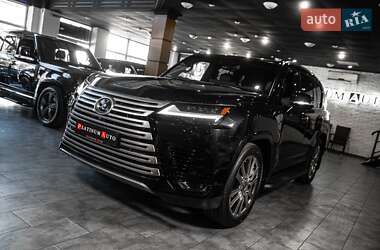 Позашляховик / Кросовер Lexus LX 2021 в 