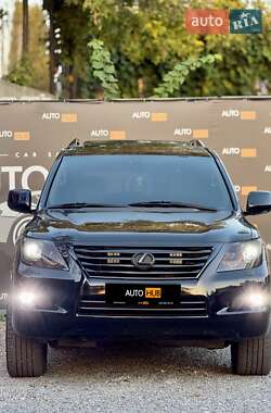 Позашляховик / Кросовер Lexus LX 2008 в 