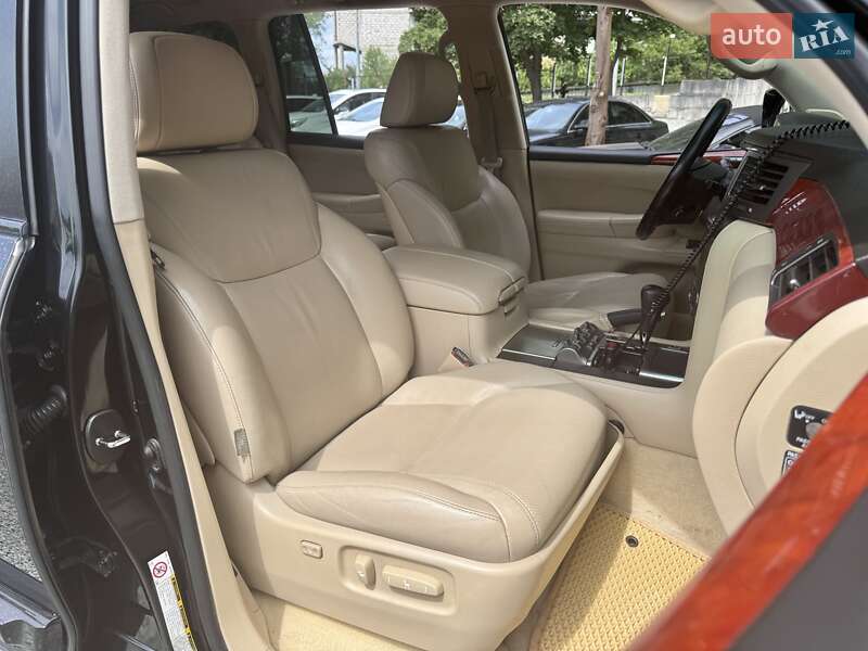 Позашляховик / Кросовер Lexus LX 2008 в Харкові
