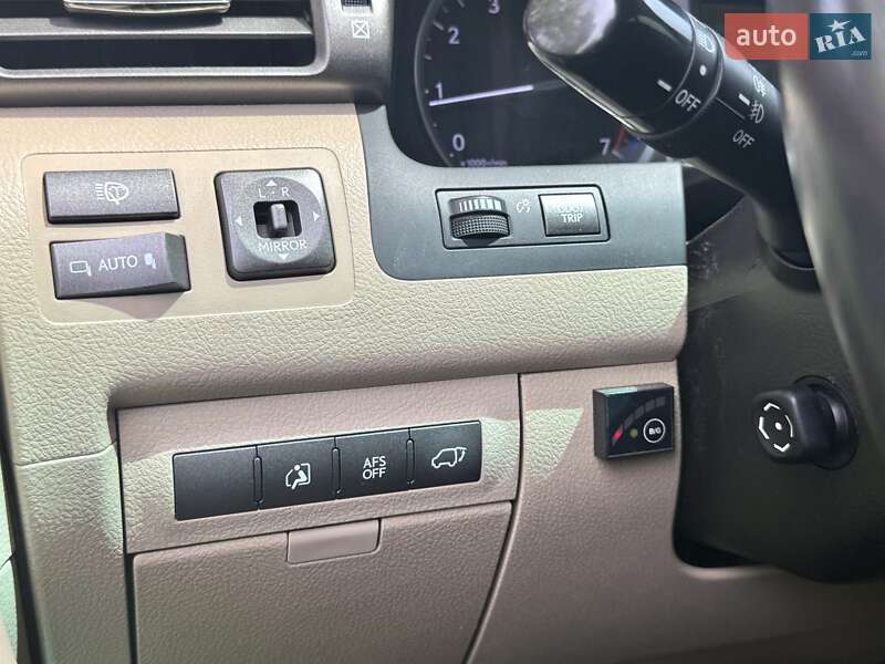 Позашляховик / Кросовер Lexus LX 2008 в Харкові