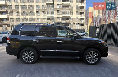 Позашляховик / Кросовер Lexus LX 2012 в 